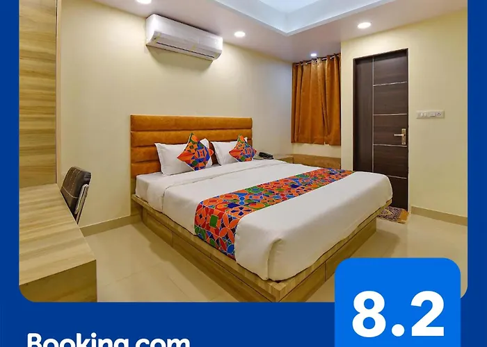 Fabhotel Pink City
